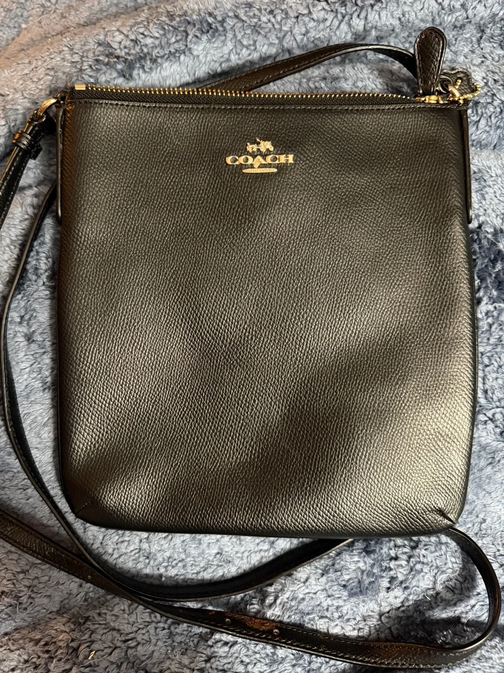 COACH Black Pebbled Leather Messenger Crossbody with Gold Logo